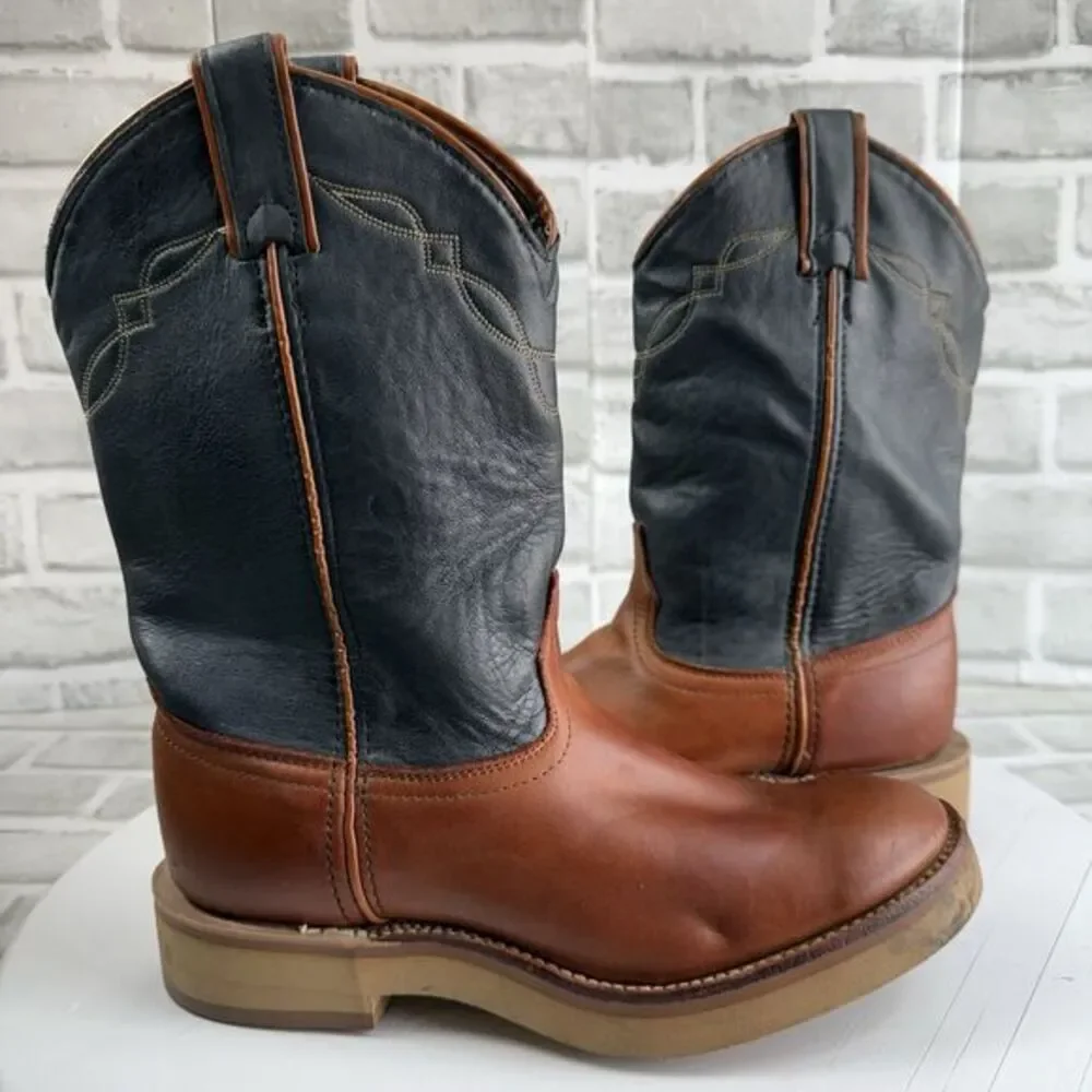 Laredo Vintage Men's 8.5 Brown and Blue Leather Pull On Cowboy Western Boots